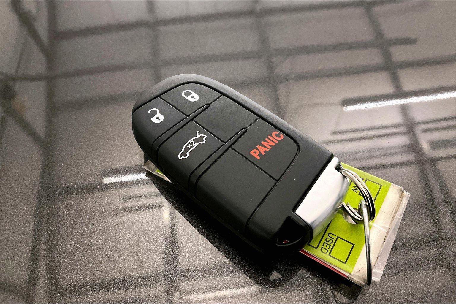 Used 2021 Dodge Challenger R/T Scat Pack image 9