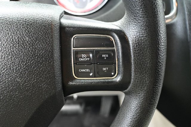 Used 2012 Dodge Grand Caravan SXT FWD image 21
