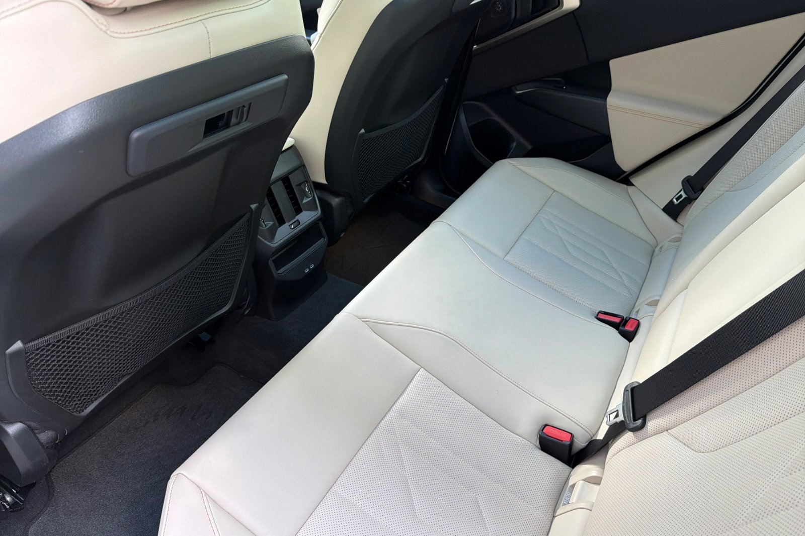 Used 2025 BMW X3 xDrive30i w/ Convenience Package image 15