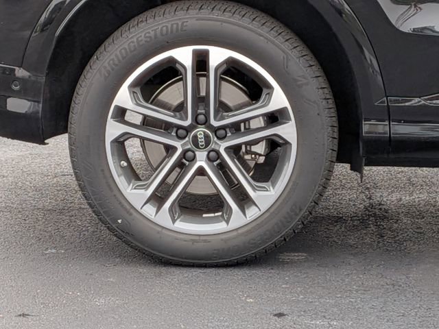Used 2025 Audi Q5 Premium w/ Convenience Package AWD/4WD image 9