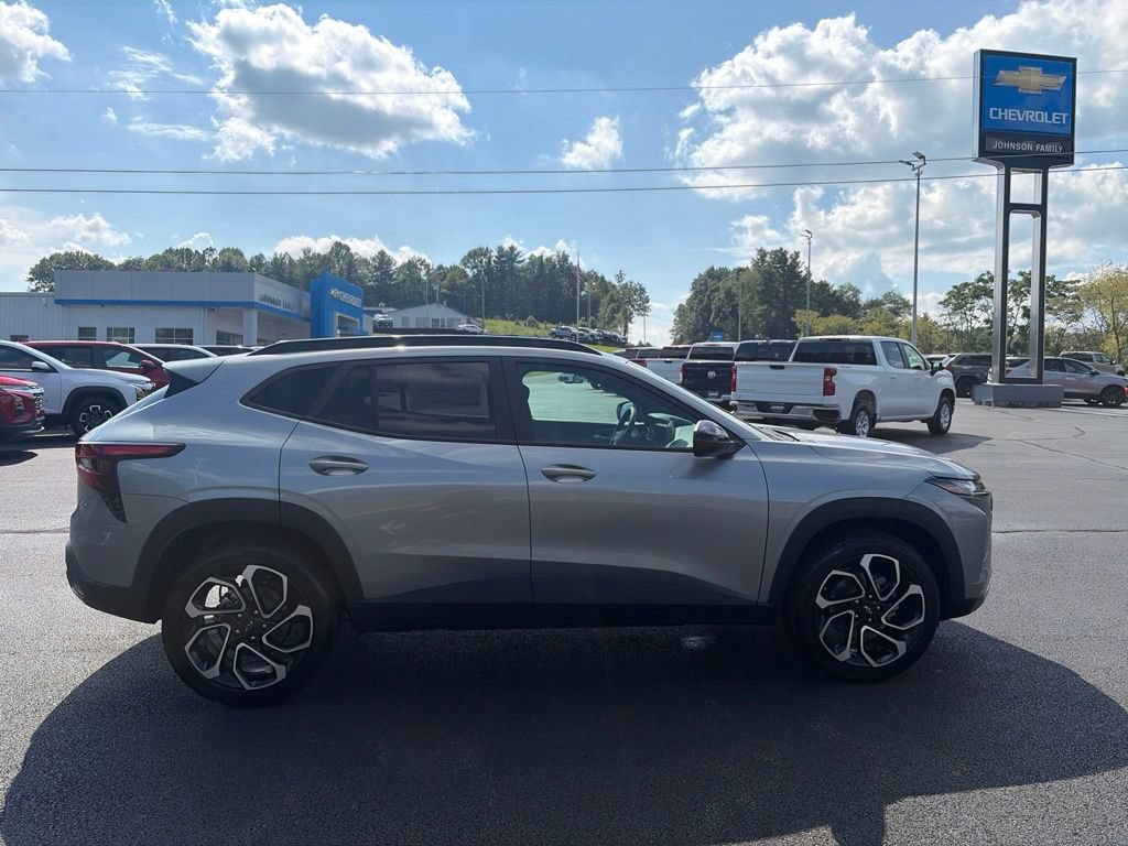 New 2026 Chevrolet Trax RS w/ Driver Confidence Package FWD image 9