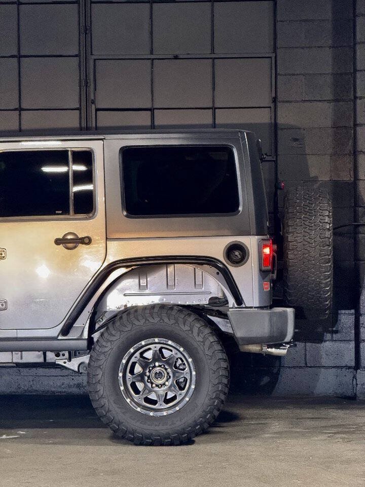 Used 2017 Jeep Wrangler Unlimited Sport AWD/4WD image 16