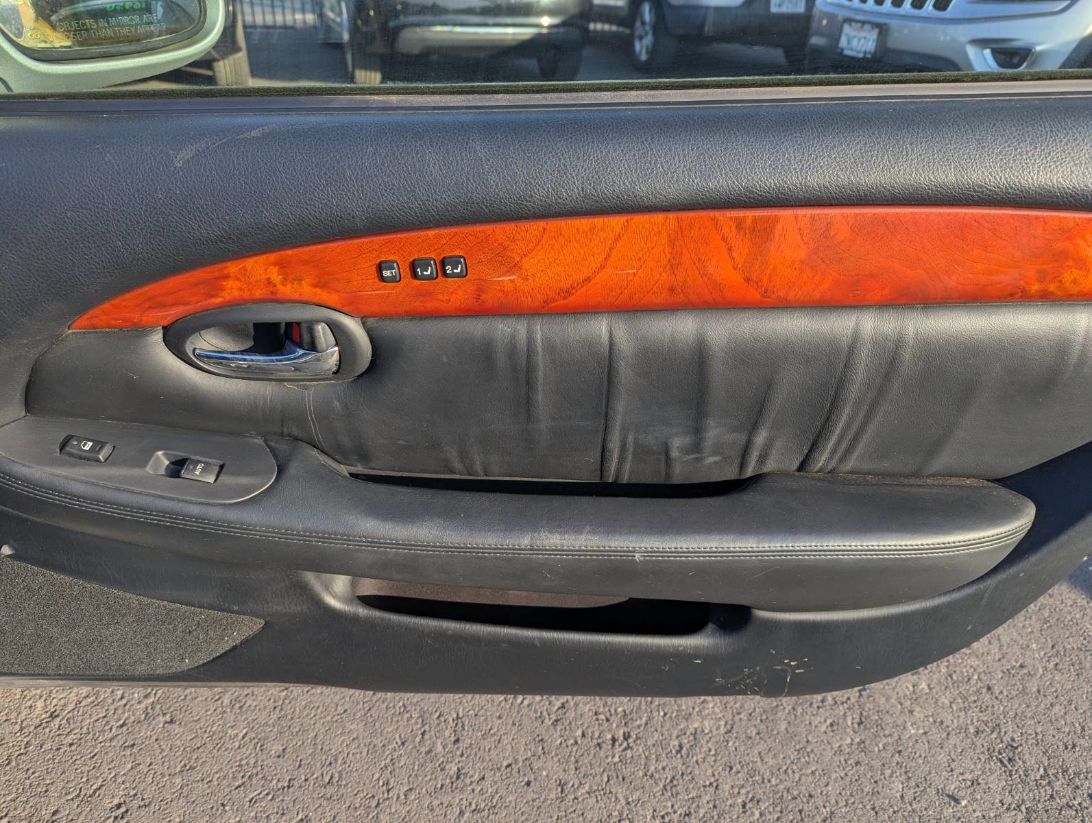 Used 2002 Lexus SC 430 Convertible image 10