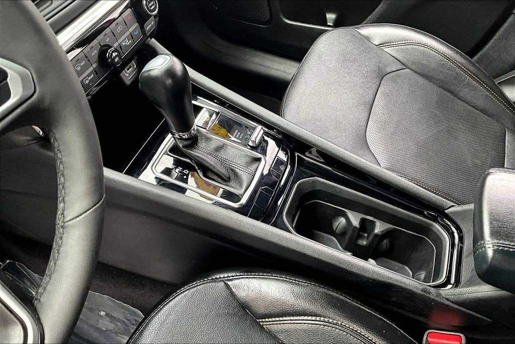 Used 2023 Jeep Compass Limited image 14