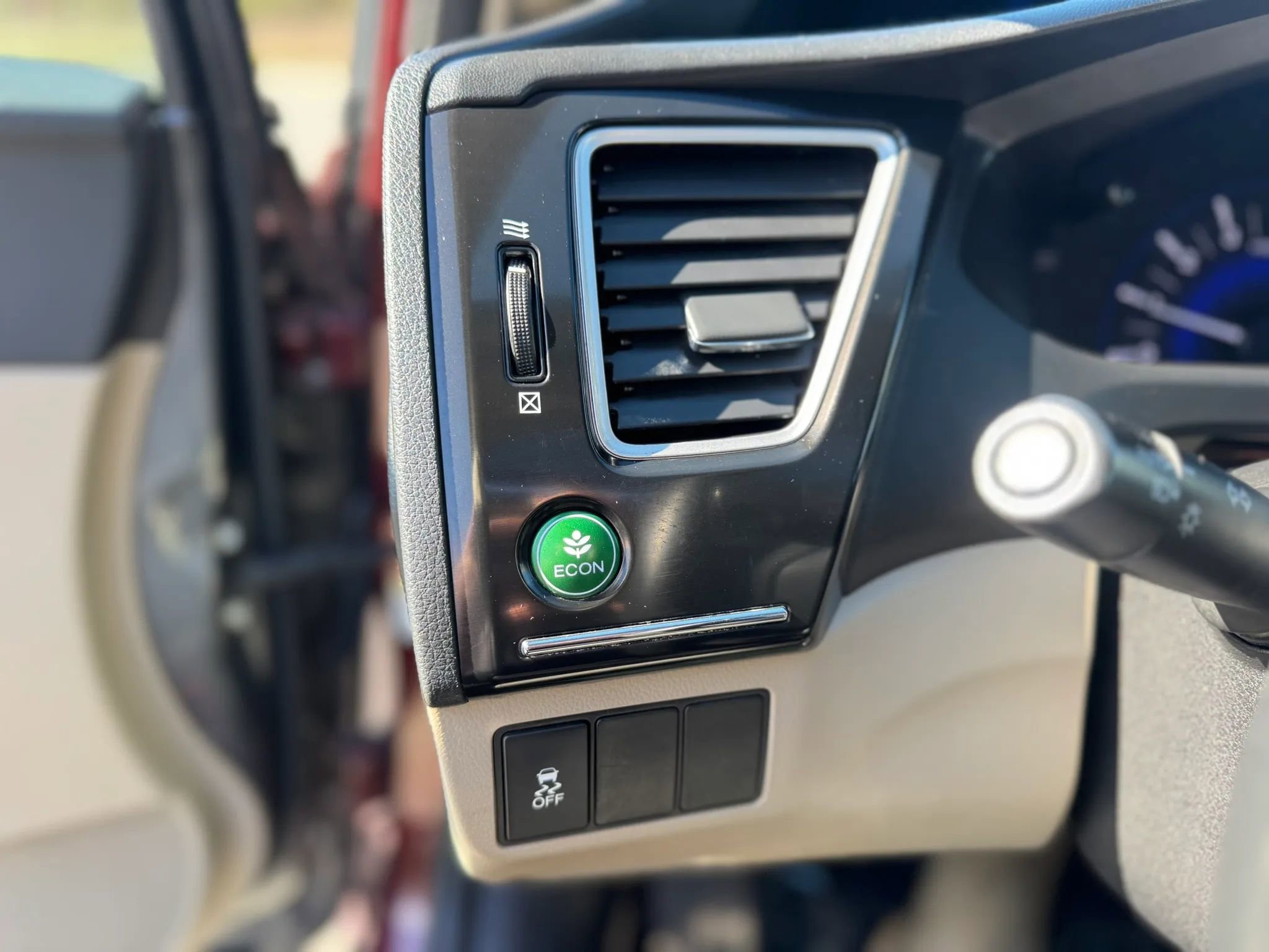 Used 2015 Honda Civic EX image 26