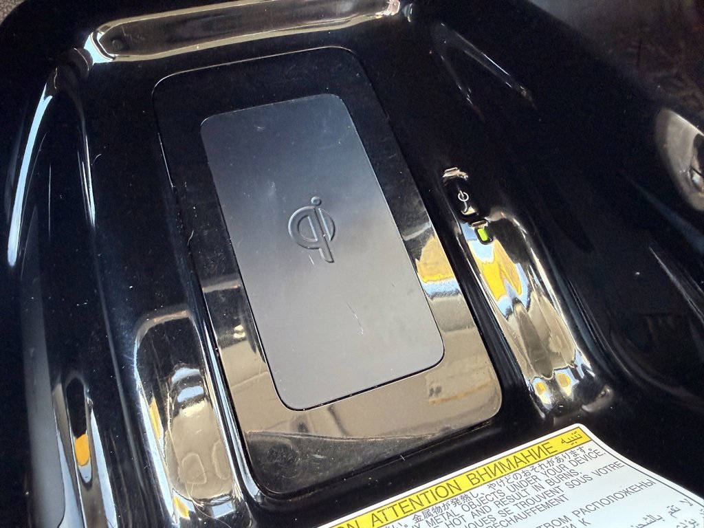 Used 2018 Toyota Prius Prime Premium image 39