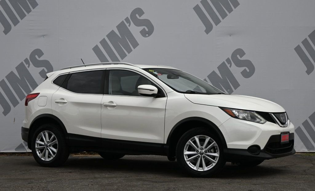 Used 2019 Nissan Rogue Sport SV FWD image 3
