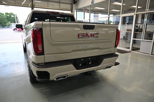 New 2026 GMC Sierra 1500 Denali AWD/4WD image 6