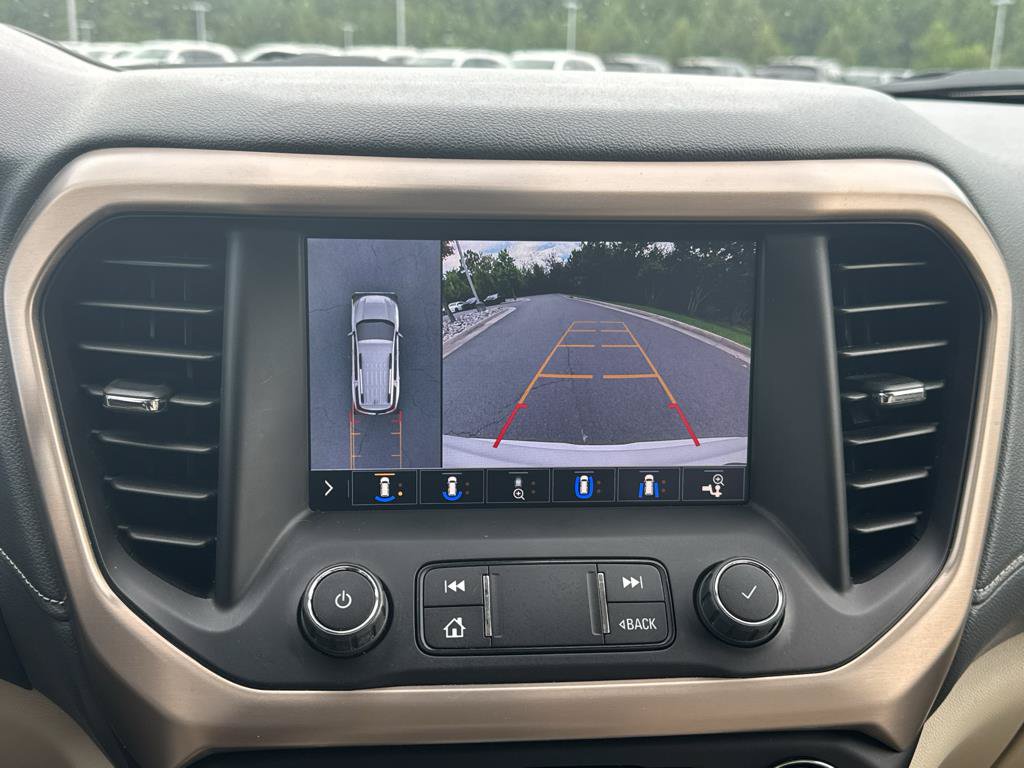Used 2020 GMC Acadia Denali w/ Denali Ultimate Package AWD/4WD image 15