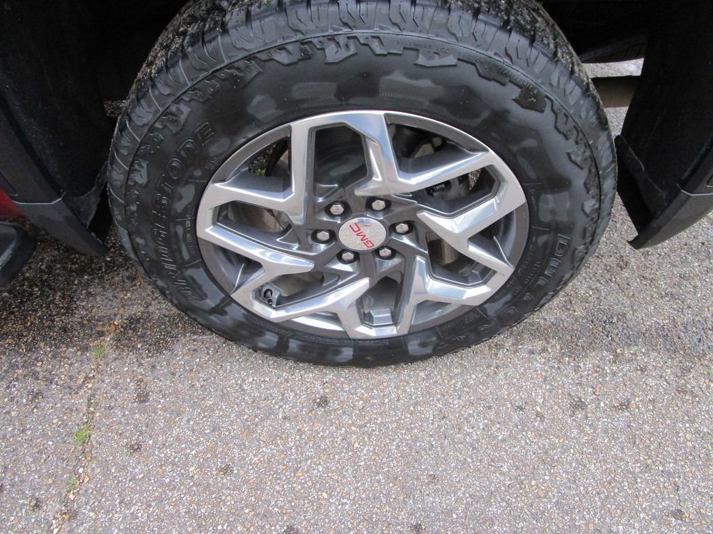 Used 2024 GMC Sierra 1500 SLT w/ SLT Premium Plus Package image 18