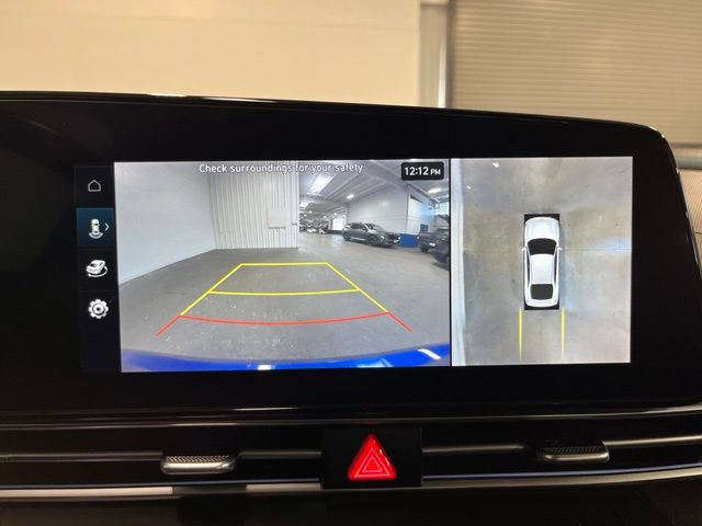Used 2024 Hyundai Elantra Limited FWD image 26