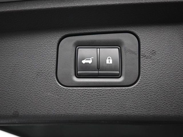 Used 2025 INFINITI QX80 Sensory image 39