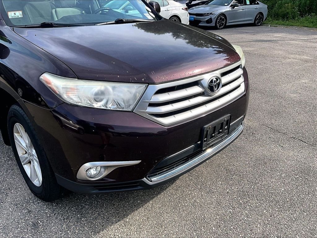 Used 2012 Toyota Highlander 4WD w/ Tech Pkg image 8