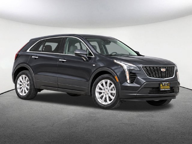 Certified 2023 Cadillac XT4 Luxury w/ Driver Awareness Package AWD/4WD image 2