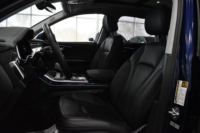 Used 2023 Audi Q7 3.0T Prestige image 28