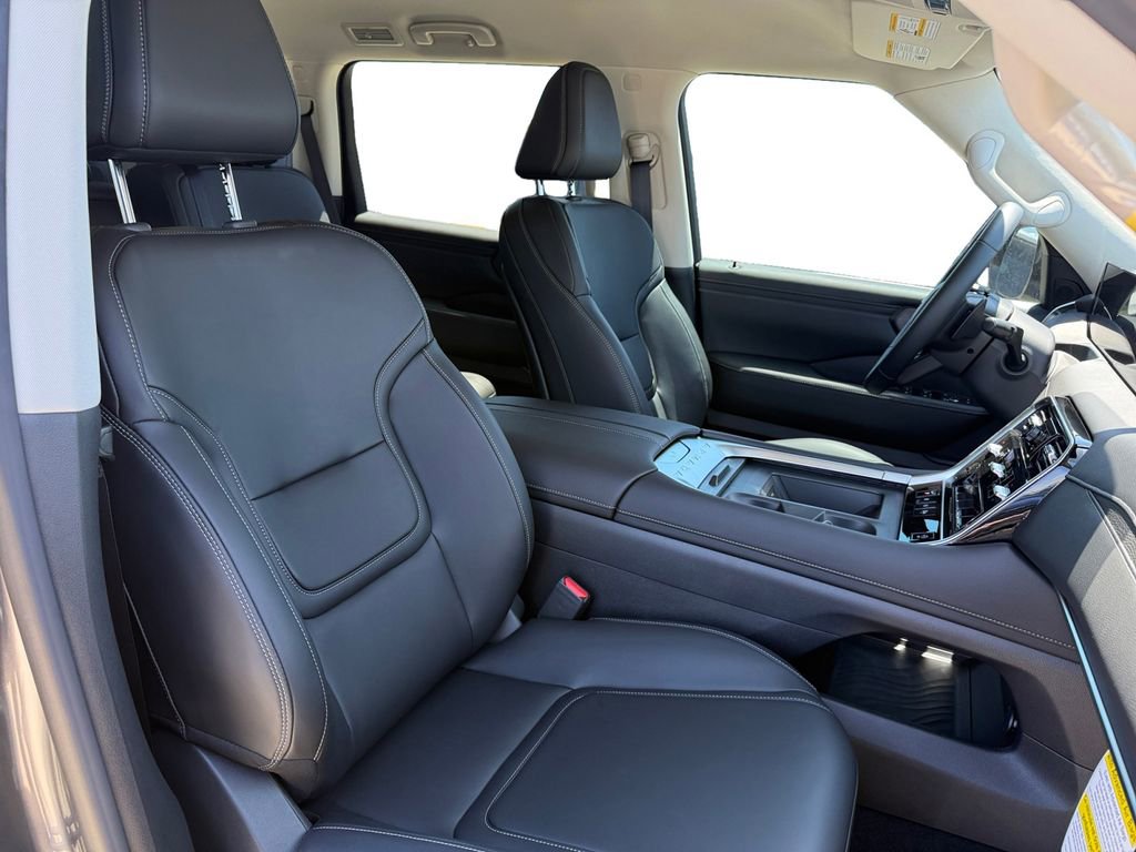 New 2026 Nissan Armada SV RWD image 16