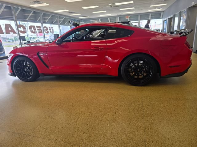 Used 2020 Ford Mustang Shelby GT350 w/ Technology Package RWD image 8