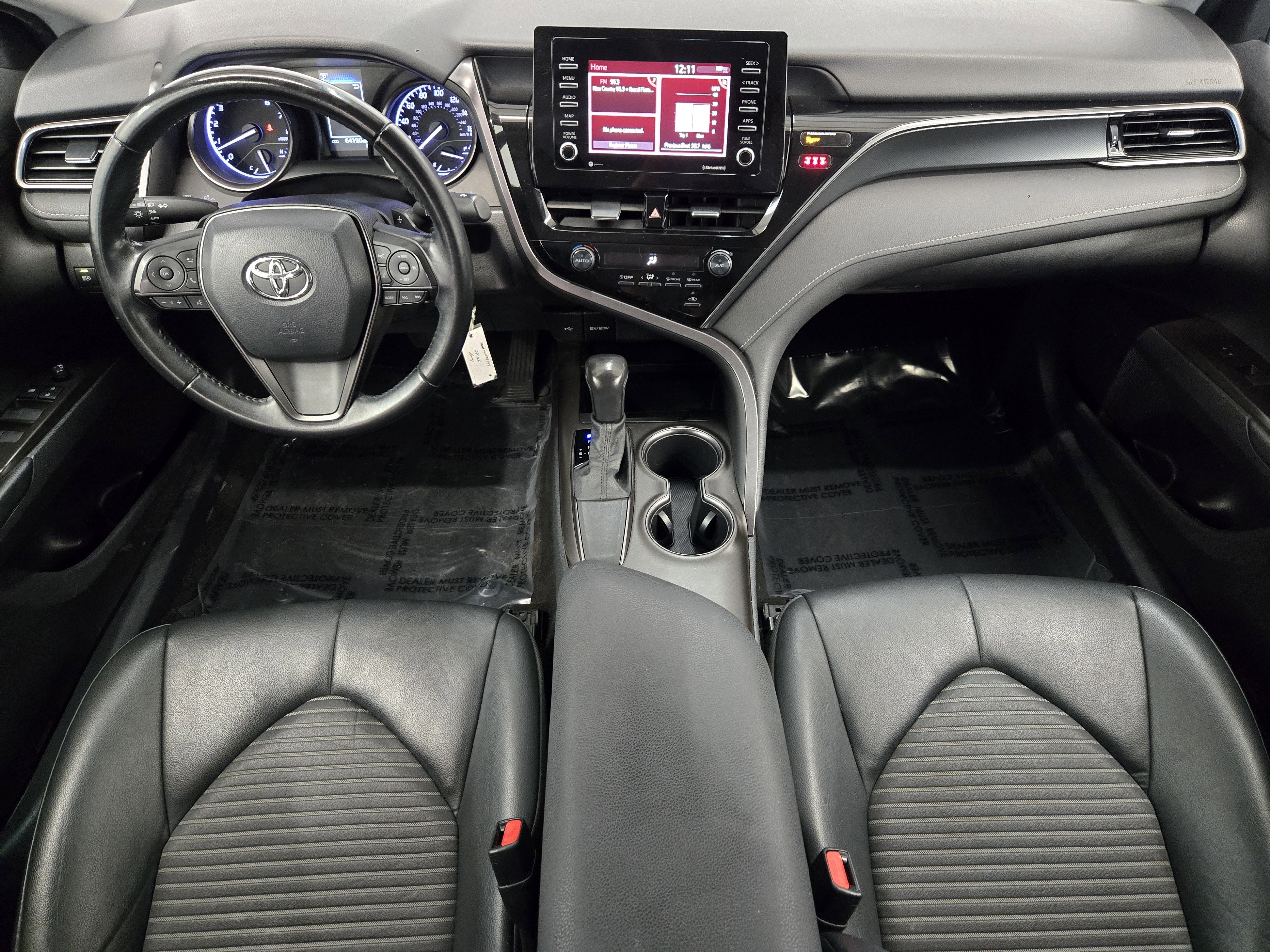 Used 2021 Toyota Camry SE FWD image 25