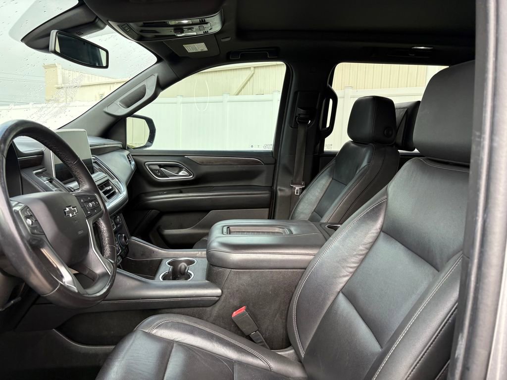 Used 2021 Chevrolet Tahoe Z71 w/ Rear Media and Nav Package image 13