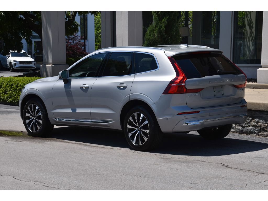 Certified 2023 Volvo XC60 B5 Plus w/ Climate Package AWD/4WD image 6