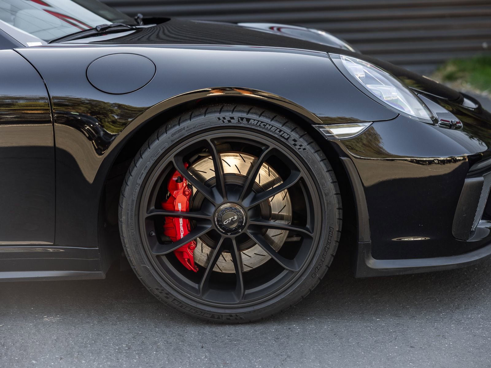 Certified 2018 Porsche 911 GT3 image 21