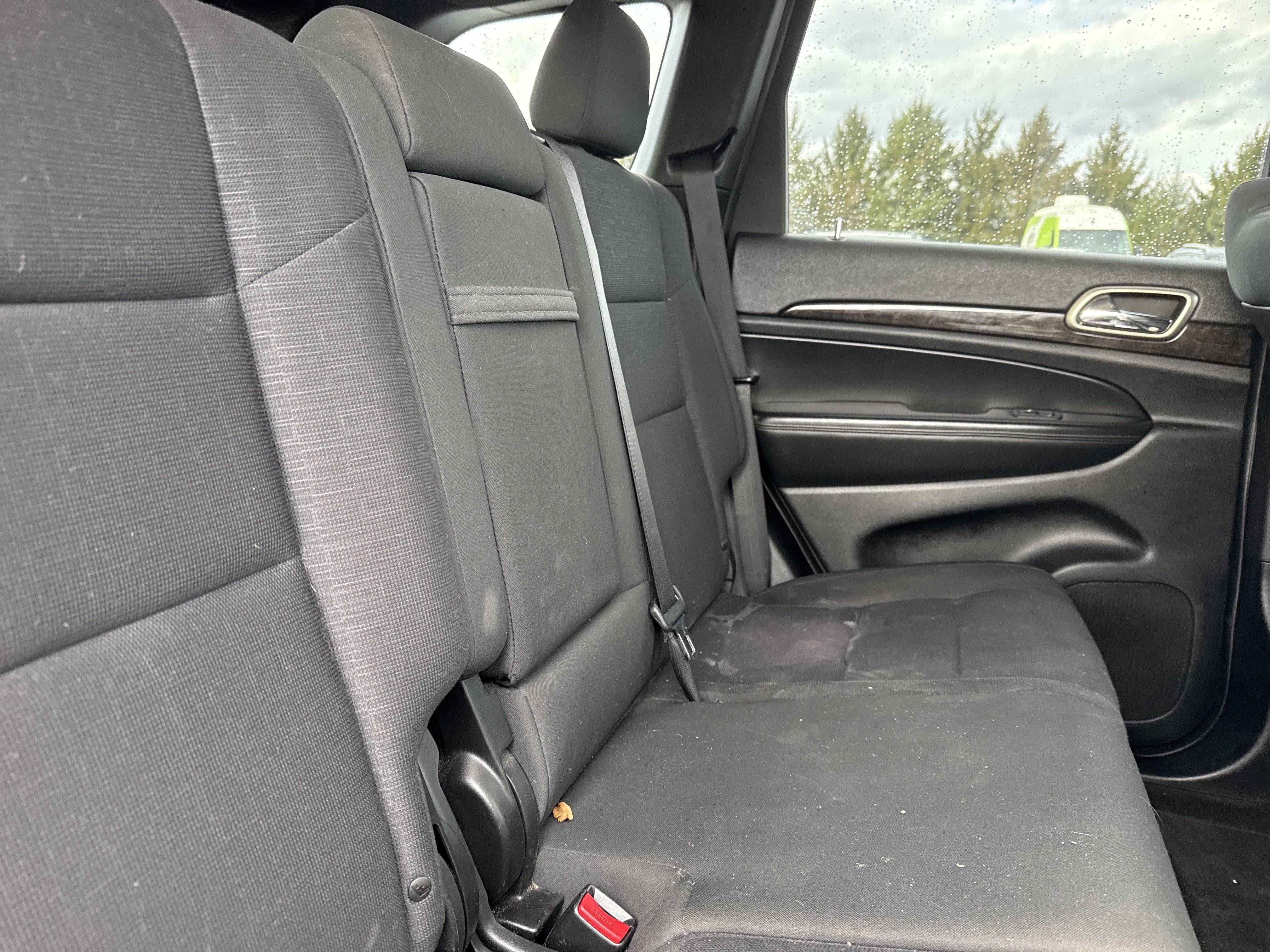 Used 2012 Jeep Grand Cherokee Laredo image 10