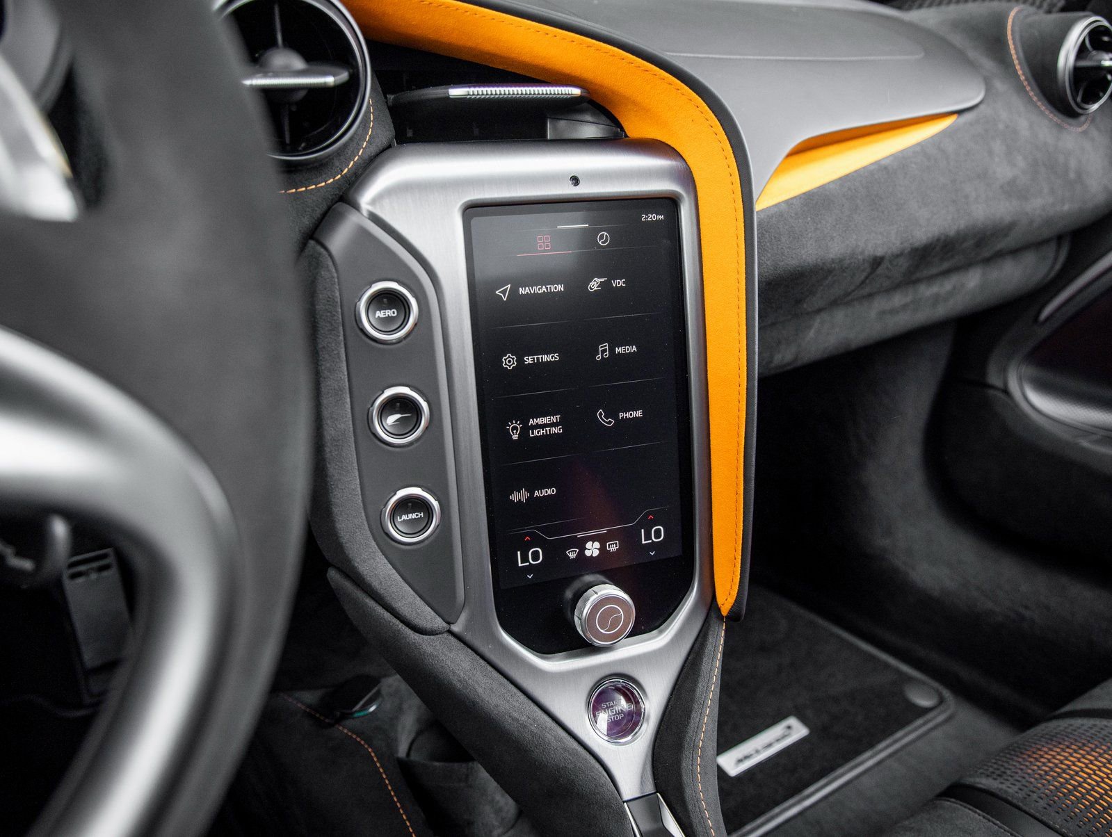 Used 2024 McLaren 750S Spider image 30