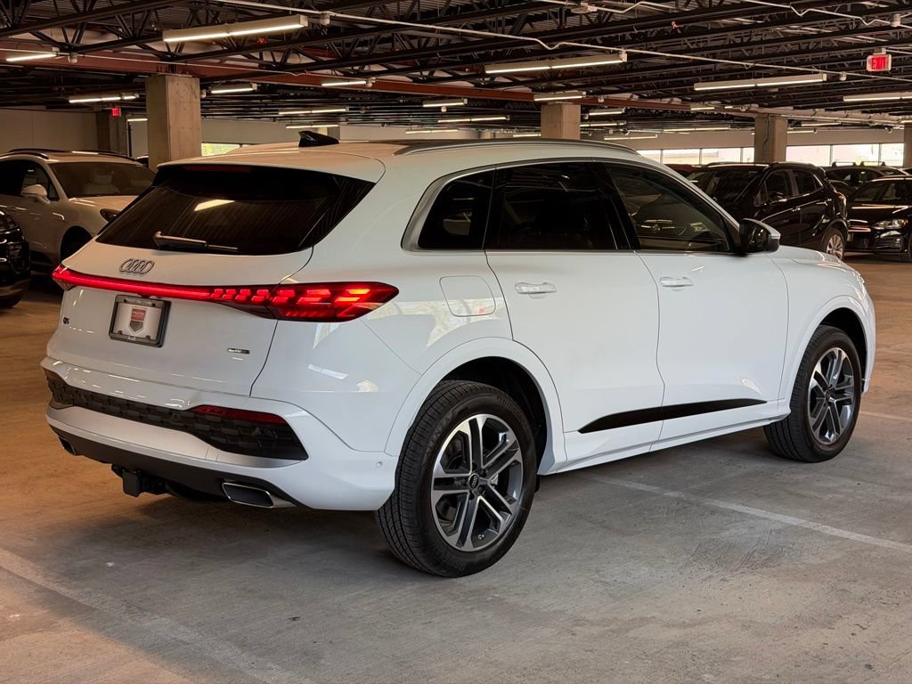New 2026 Audi Q5 Premium AWD/4WD image 7