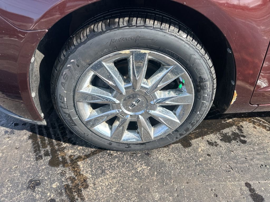 Used 2012 Lincoln MKZ image 36