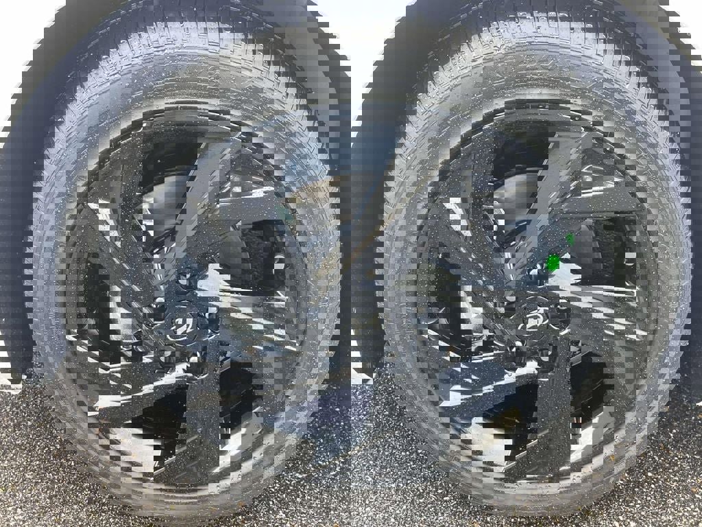 New 2026 Hyundai Elantra SEL Sport Premium image 4