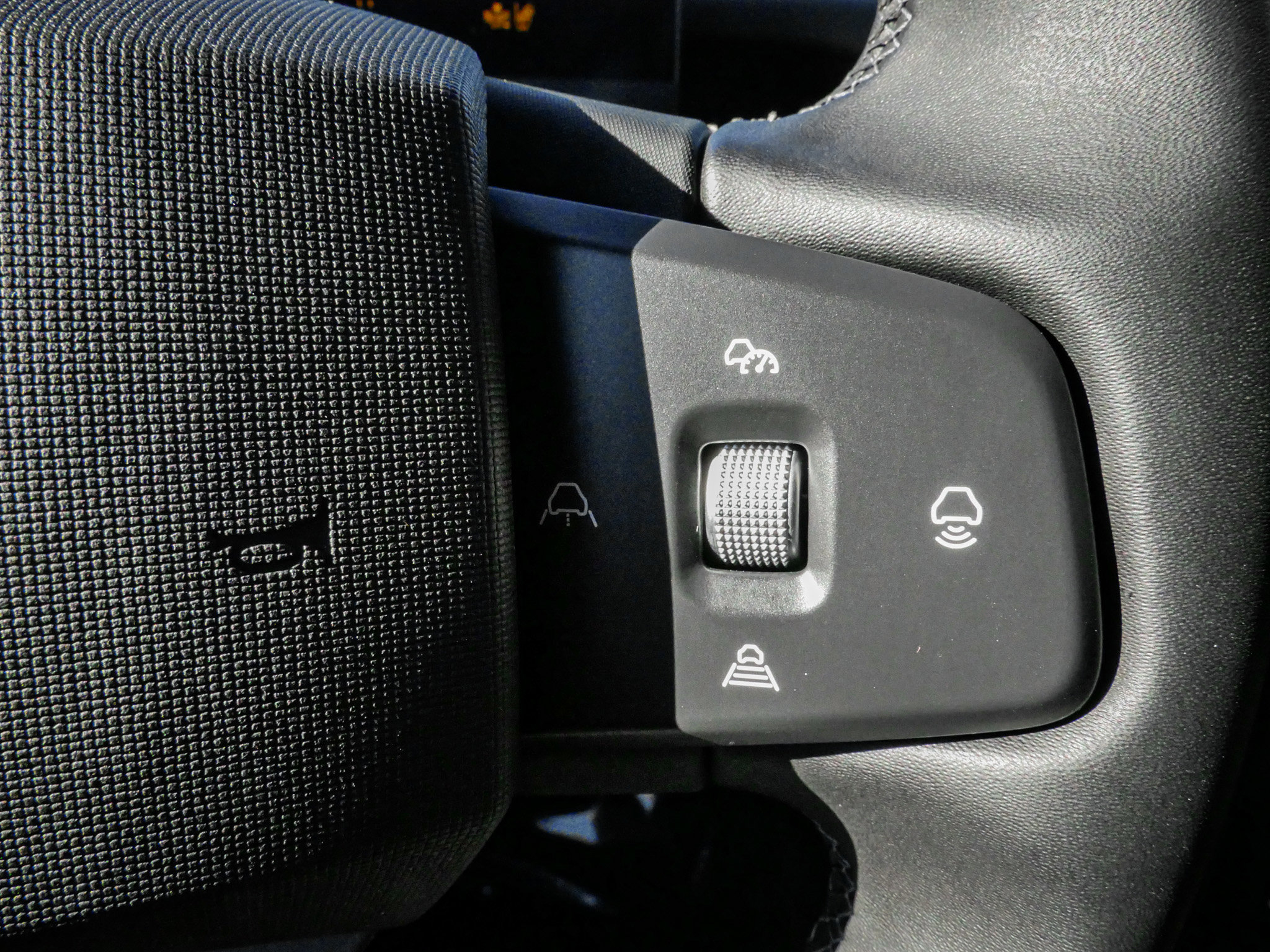 Used 2023 Fisker Ocean One image 20