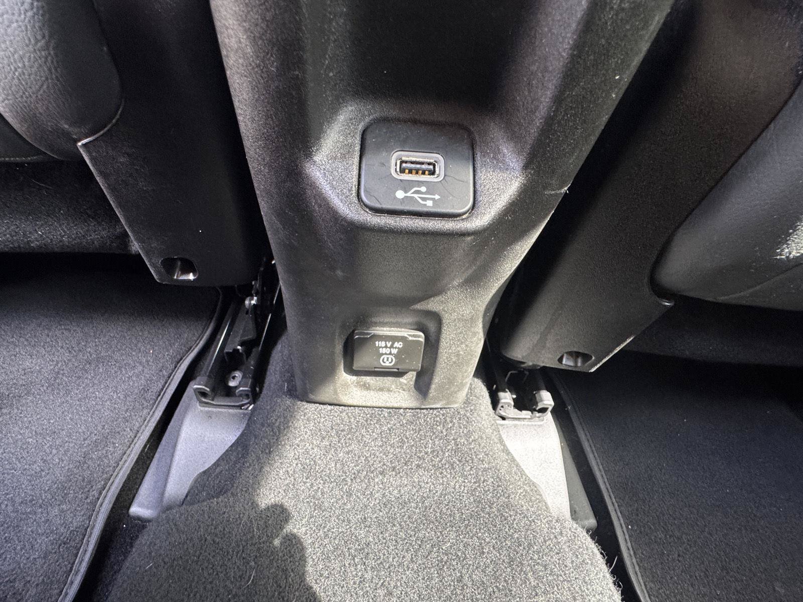 Used 2021 Jeep Renegade Limited AWD/4WD image 14