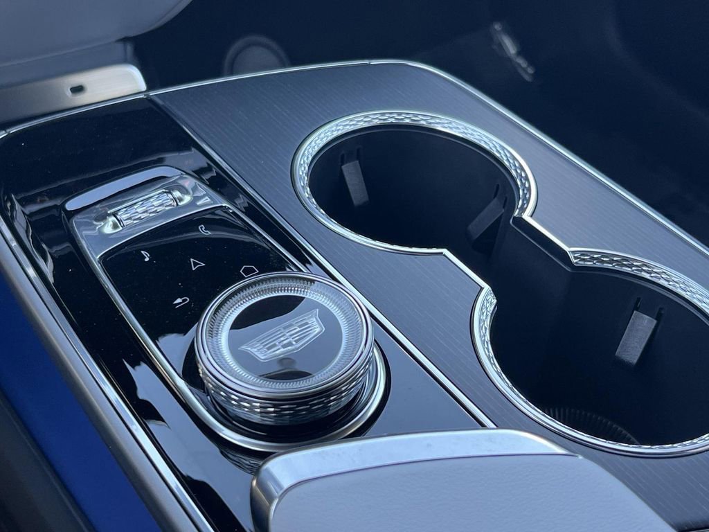 New 2025 Cadillac Lyriq Sport image 22