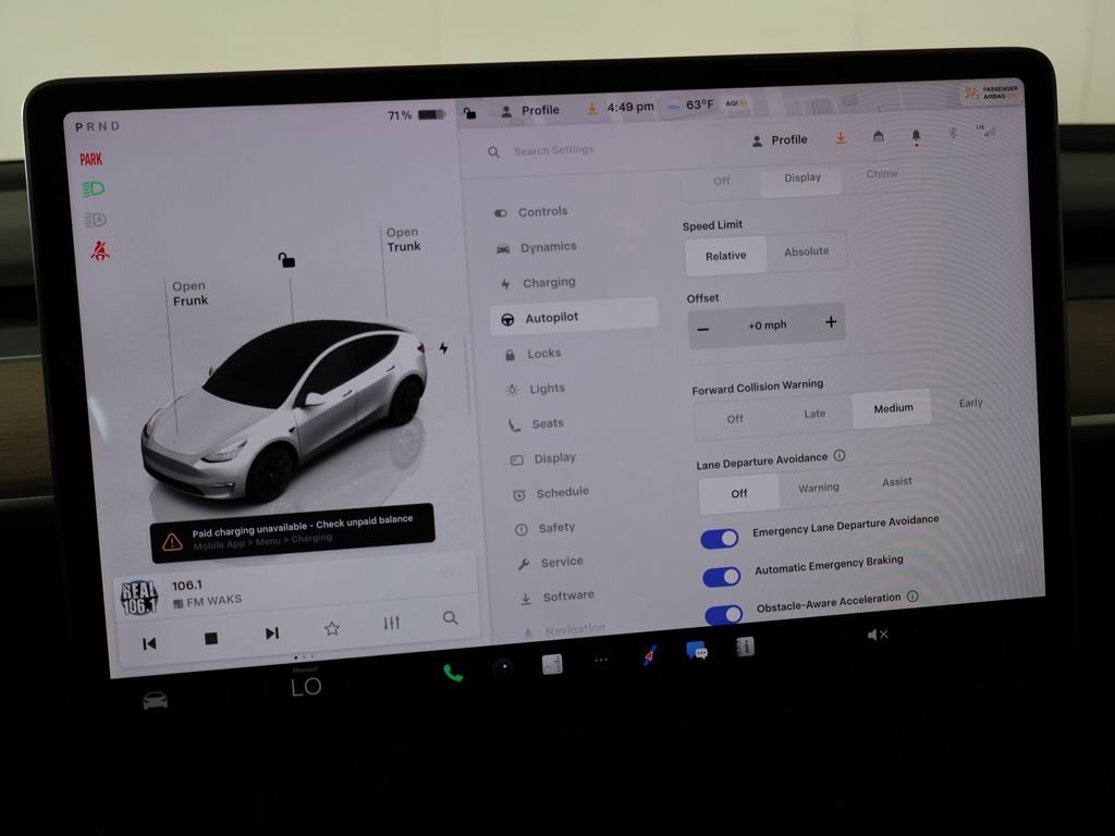 Used 2023 Tesla Model Y AWD image 43