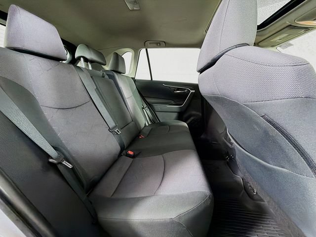 Used 2020 Toyota RAV4 XLE w/ Convenience Package AWD/4WD image 33