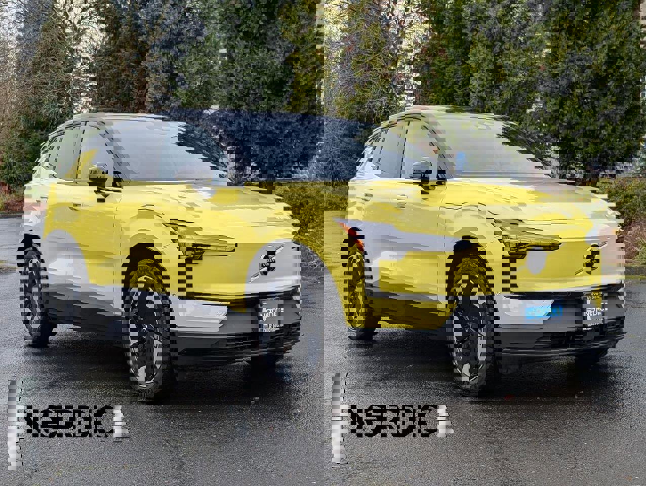 Used 2025 Volvo EX30 Ultra w/ Climate Package image 1