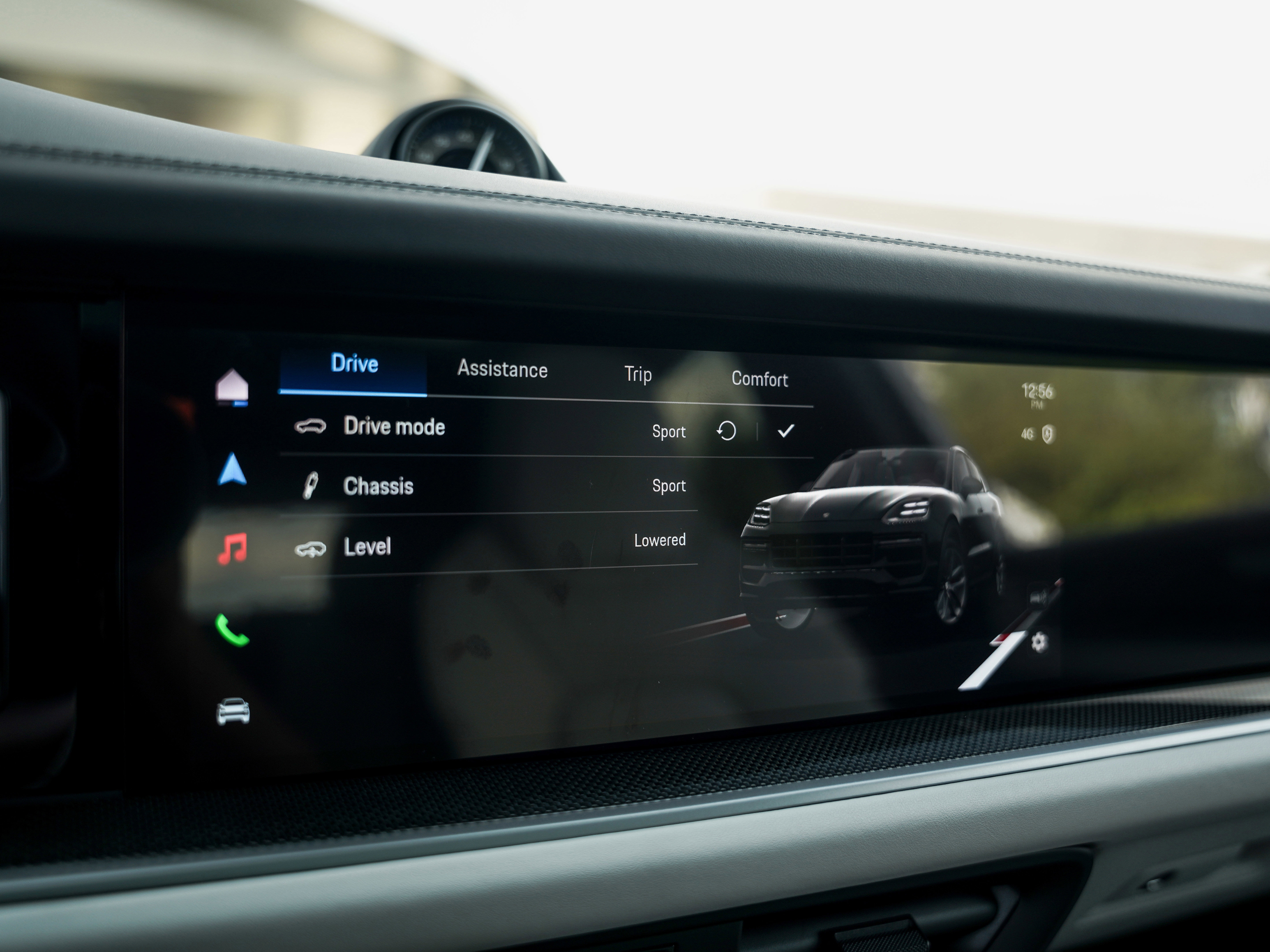 New 2026 Porsche Cayenne Turbo image 21