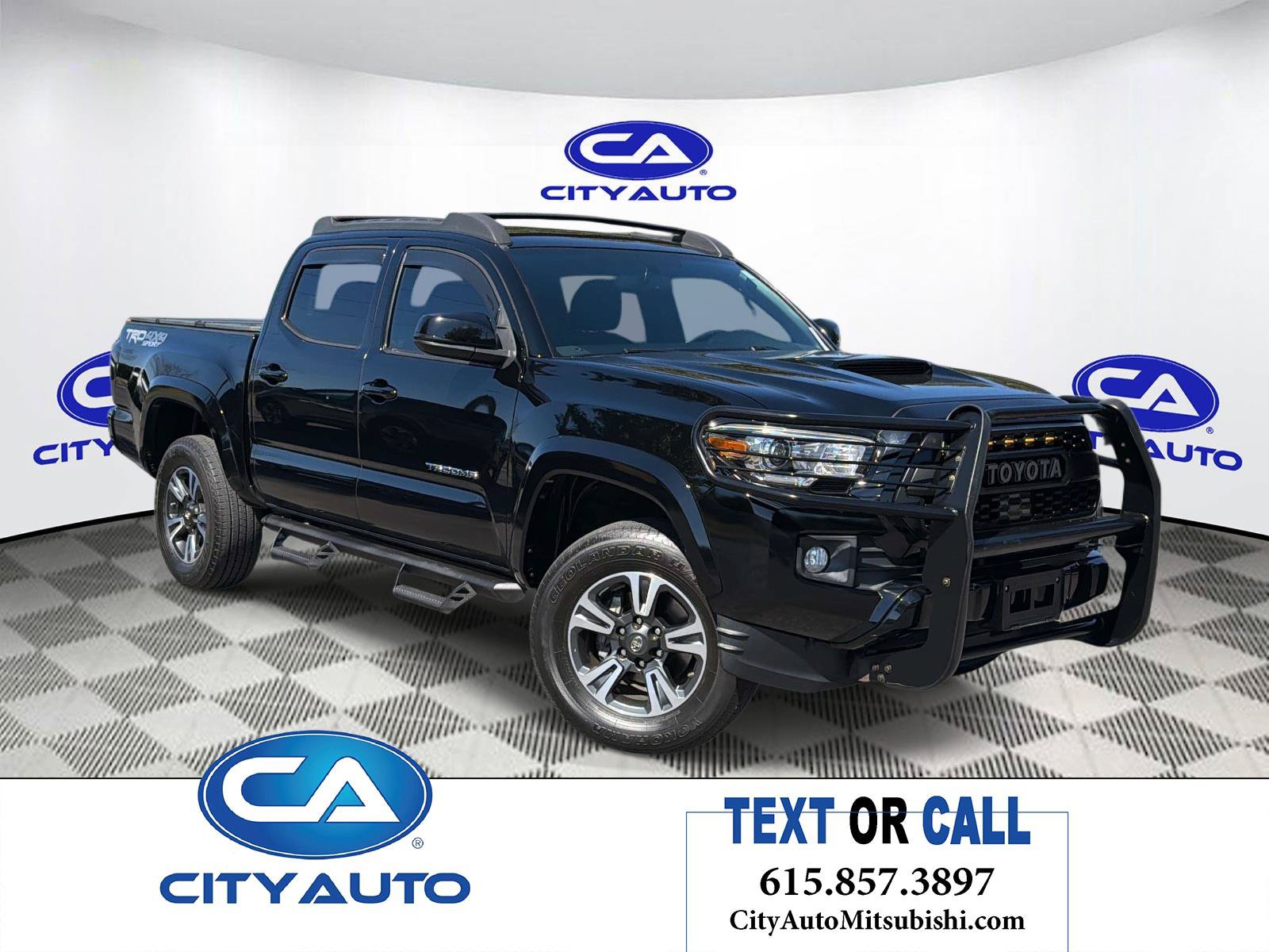 Used 2017 Toyota Tacoma TRD Sport w/ Tow Package (A/T)