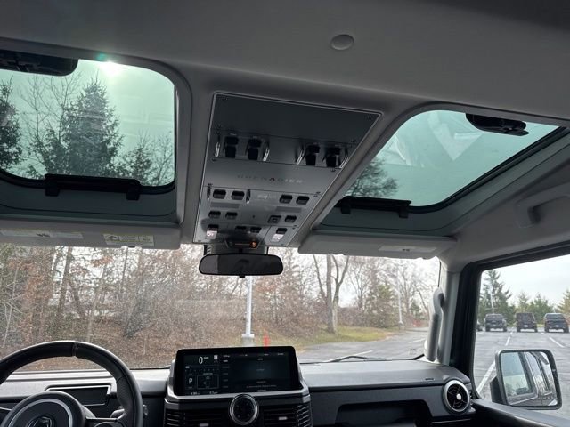Used 2025 INEOS Grenadier AWD/4WD image 25