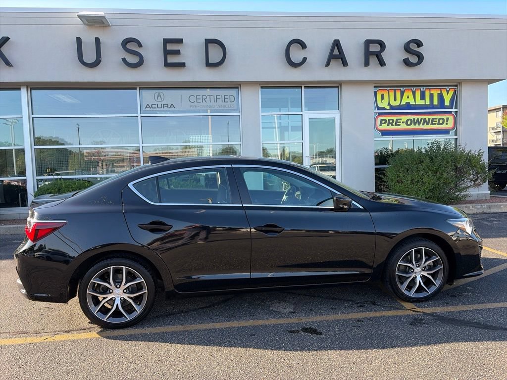 Used 2022 Acura ILX w/ Premium Package FWD image 9