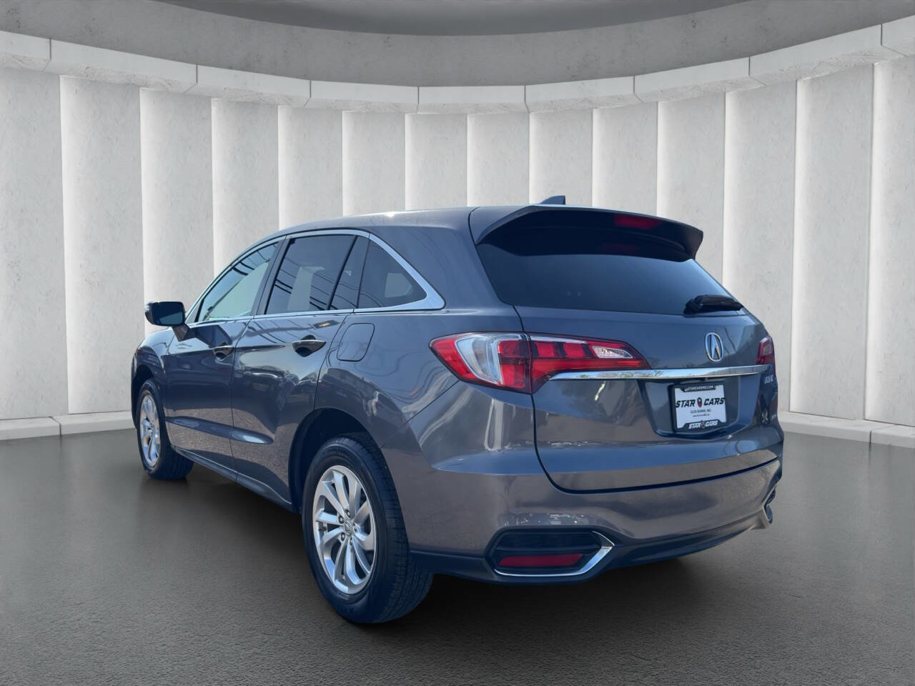 Used 2017 Acura RDX AWD image 3