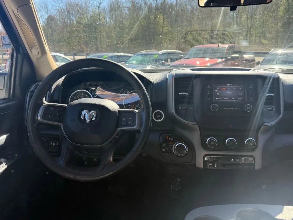 Used 2019 RAM 2500 Tradesman w/ Chrome Appearance Group image 16