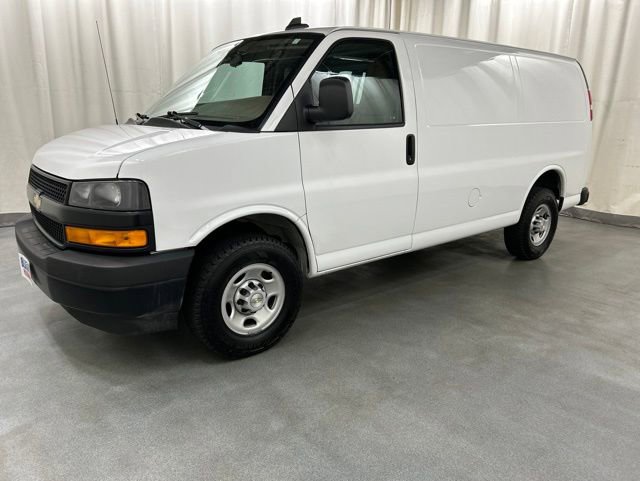 Used 2022 Chevrolet Express 2500 w/ Safety Package RWD image 2