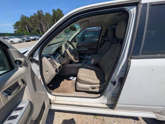 Used 2008 Mercury Mariner 4WD V6 image 21