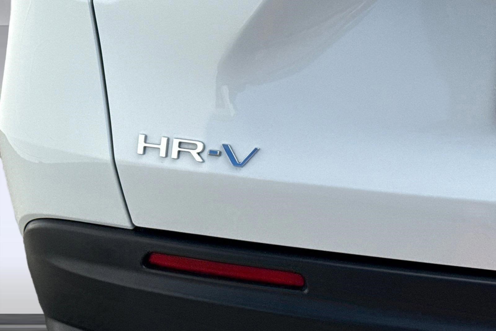 Certified 2024 Honda HR-V LX image 22