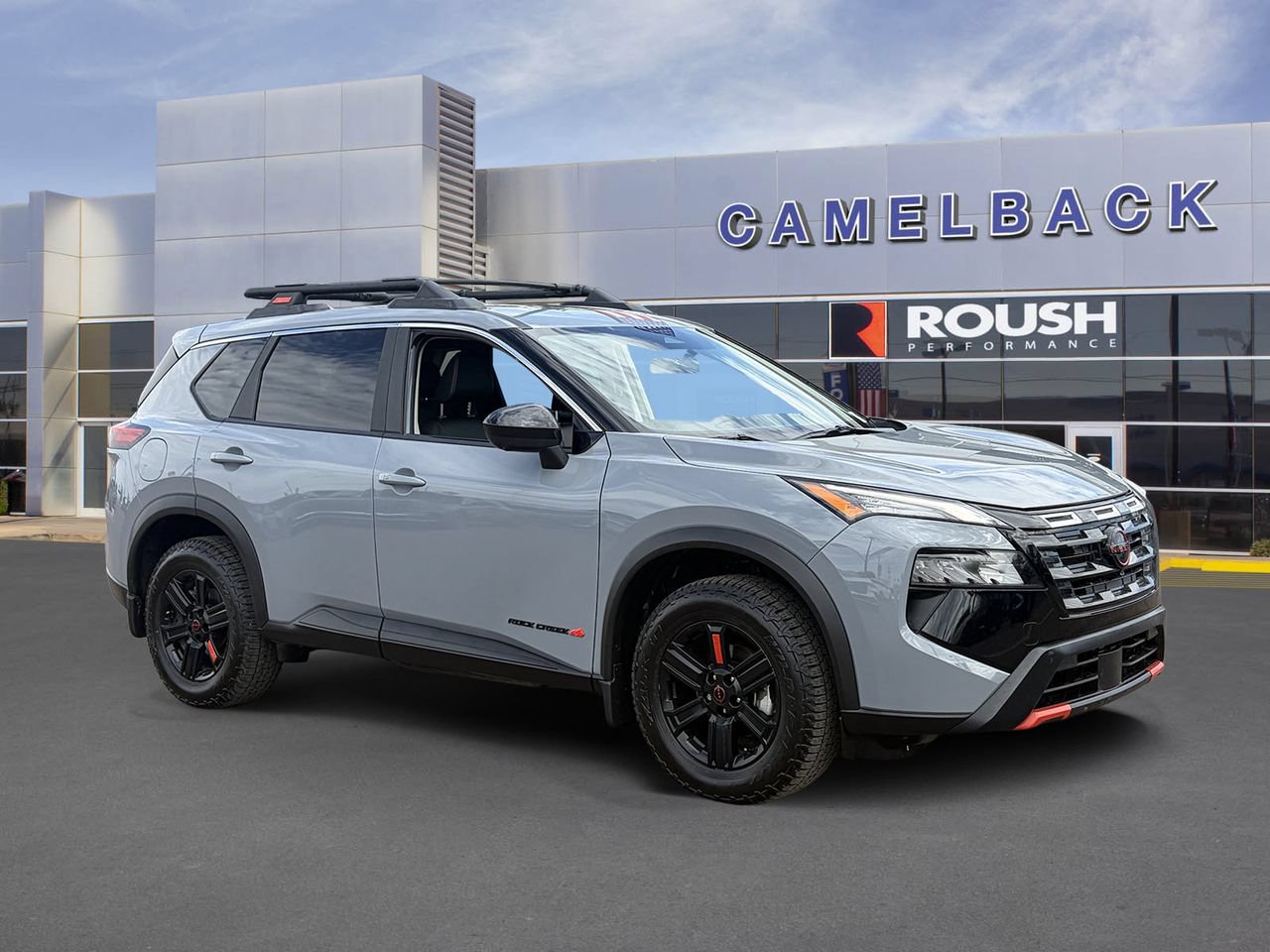 Used 2025 Nissan Rogue SV AWD/4WD image 8