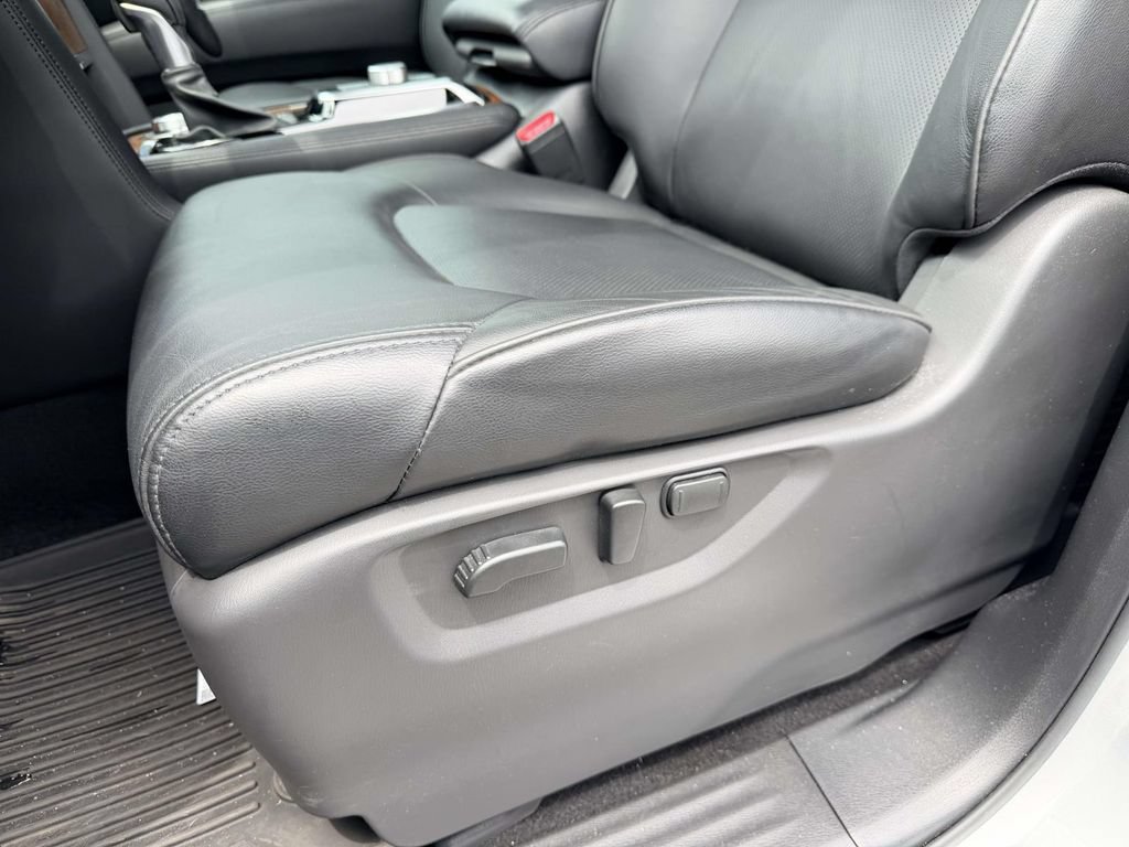 Used 2023 Nissan Armada SL w/ Cargo Package AWD/4WD image 14