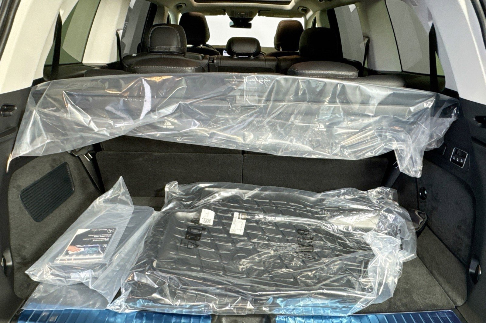 New 2026 Mercedes-Benz GLS 450 4MATIC image 24