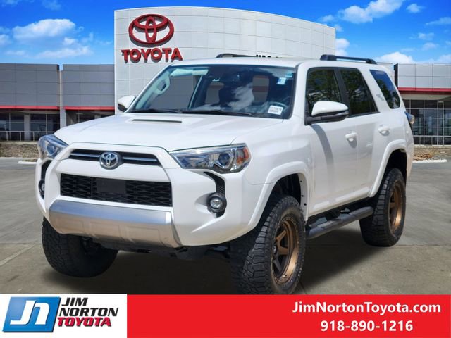 Used 2021 Toyota 4Runner TRD Off-Road Premium image 3