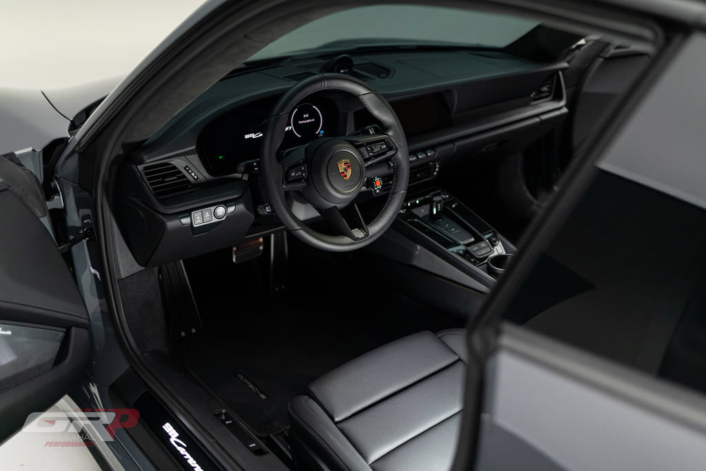 Used 2025 Porsche 911 GTS image 25